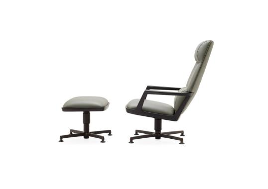 Кресло от фабрики Ceccotti Collezioni модель Pigra Arm