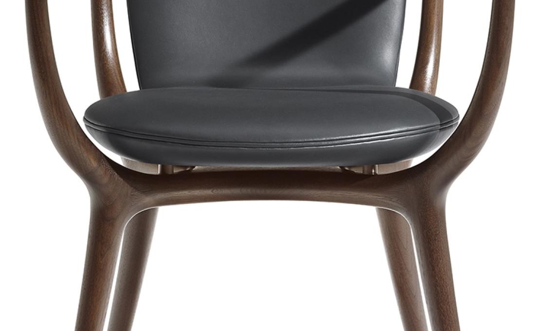 Кресло от фабрики Ceccotti Collezioni модель Piruette Small Arm