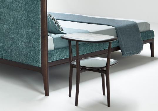 Журнальный столик от фабрики Ceccotti Collezioni модель Petit Matin Ceccotti