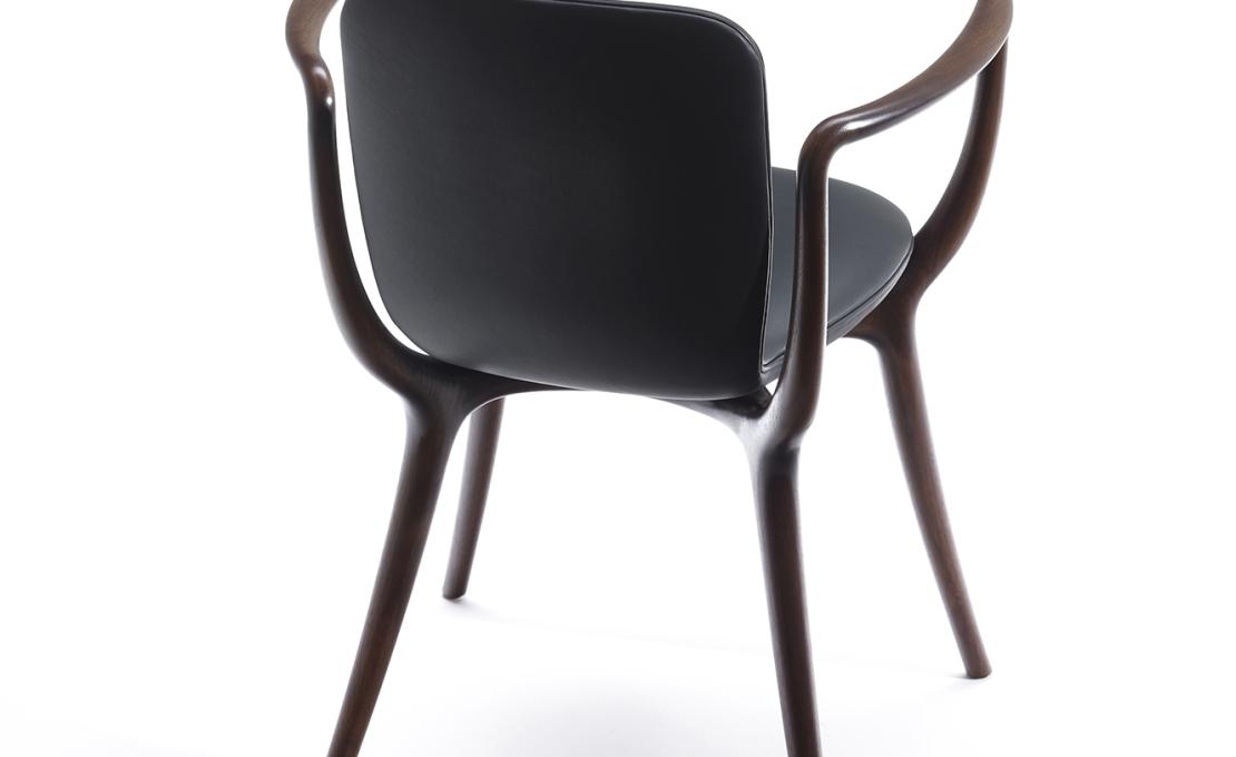 Кресло от фабрики Ceccotti Collezioni модель Piruette Small Arm