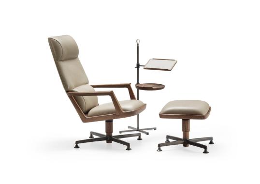 Кресло от фабрики Ceccotti Collezioni модель Pigra Arm