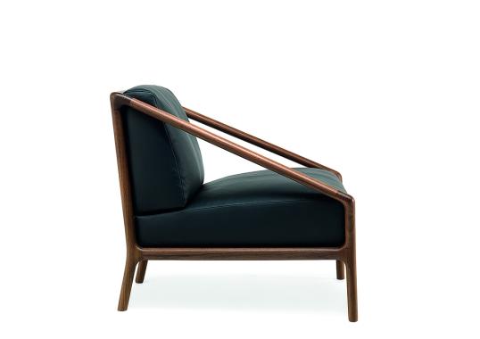 Кресло от фабрики Ceccotti Collezioni модель Rive Droite Arm