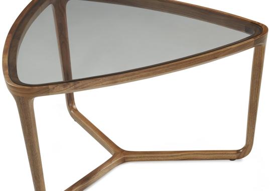 Журнальный столик от фабрики Ceccotti Collezioni модель Stella Triangolar Side image 1