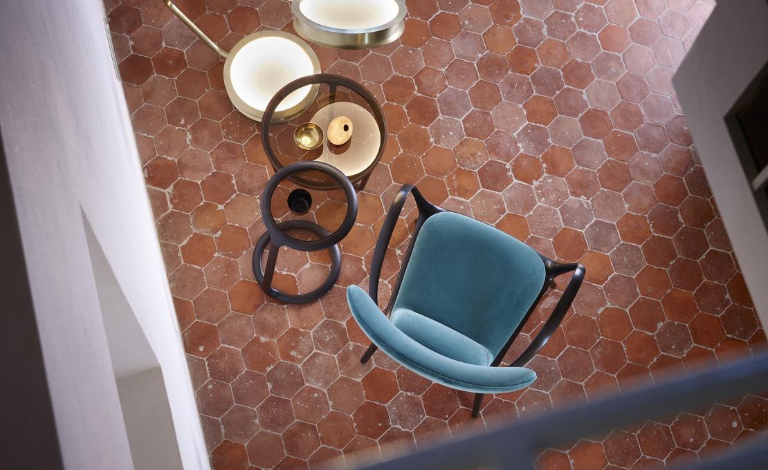 Кресло от фабрики Ceccotti Collezioni модель Saturn Arm