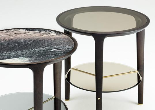 Журнальный столик от фабрики Ceccotti Collezioni модель Sweet Dreams Side