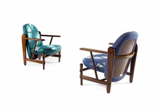 Кресло от фабрики Ceccotti Collezioni модель T-BONE LIMITED EDITION