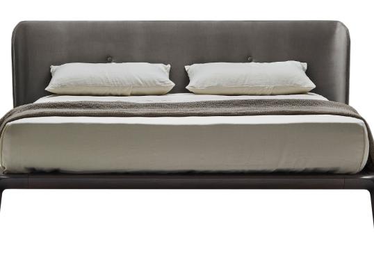 Кровать от фабрики Ceccotti Collezioni модель Sweet Dreams Bed