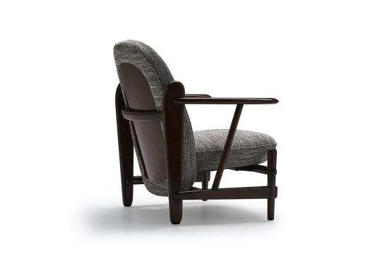 Кресло от фабрики Ceccotti Collezioni модель T-BONE