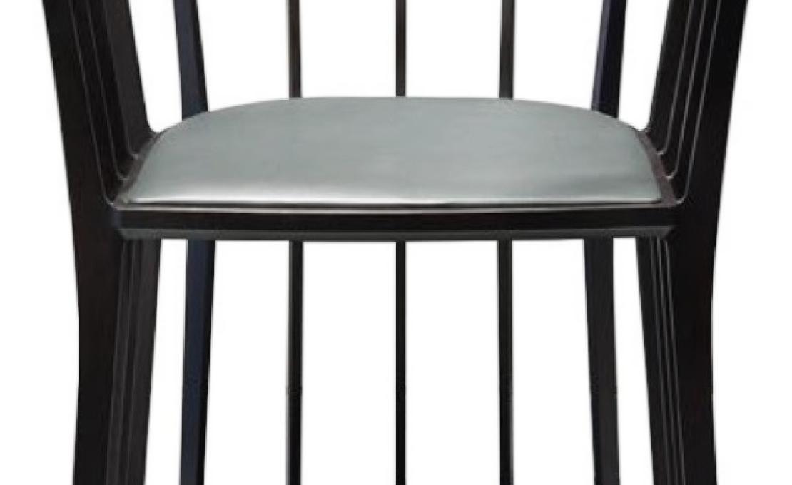 Кресло от фабрики Ceccotti Collezioni модель Tredici Small Arm