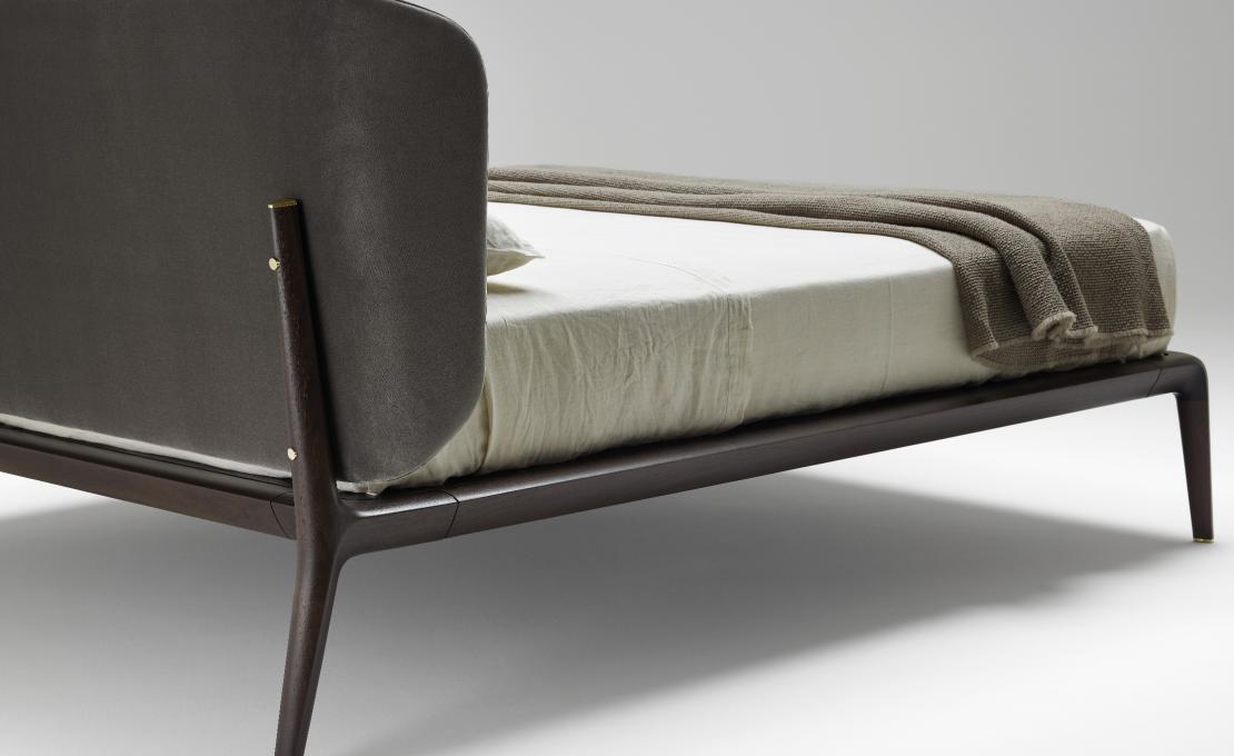 Кровать от фабрики Ceccotti Collezioni модель Sweet Dreams Bed