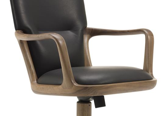 Кресло от фабрики Ceccotti Collezioni модель Vossia Arm image 1