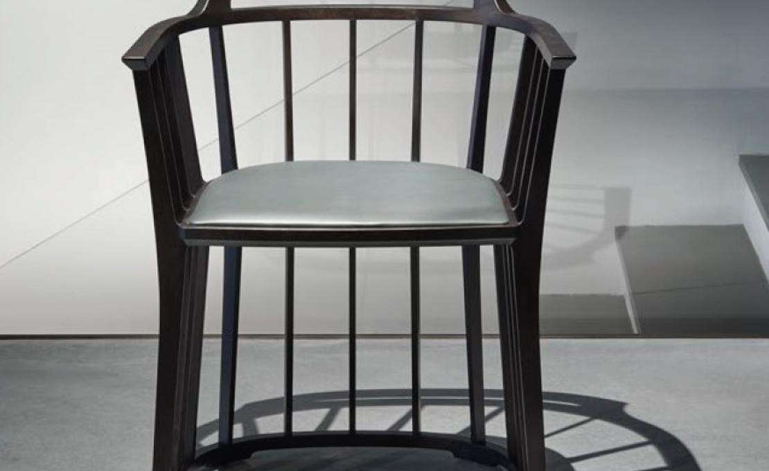 Кресло от фабрики Ceccotti Collezioni модель Tredici Small Arm