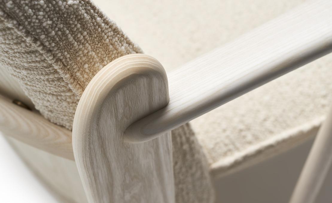 Кресло от фабрики Ceccotti Collezioni модель T-BONE