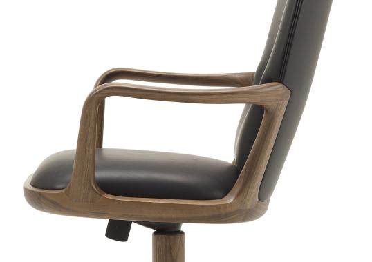 Кресло от фабрики Ceccotti Collezioni модель Vossia Arm image 6