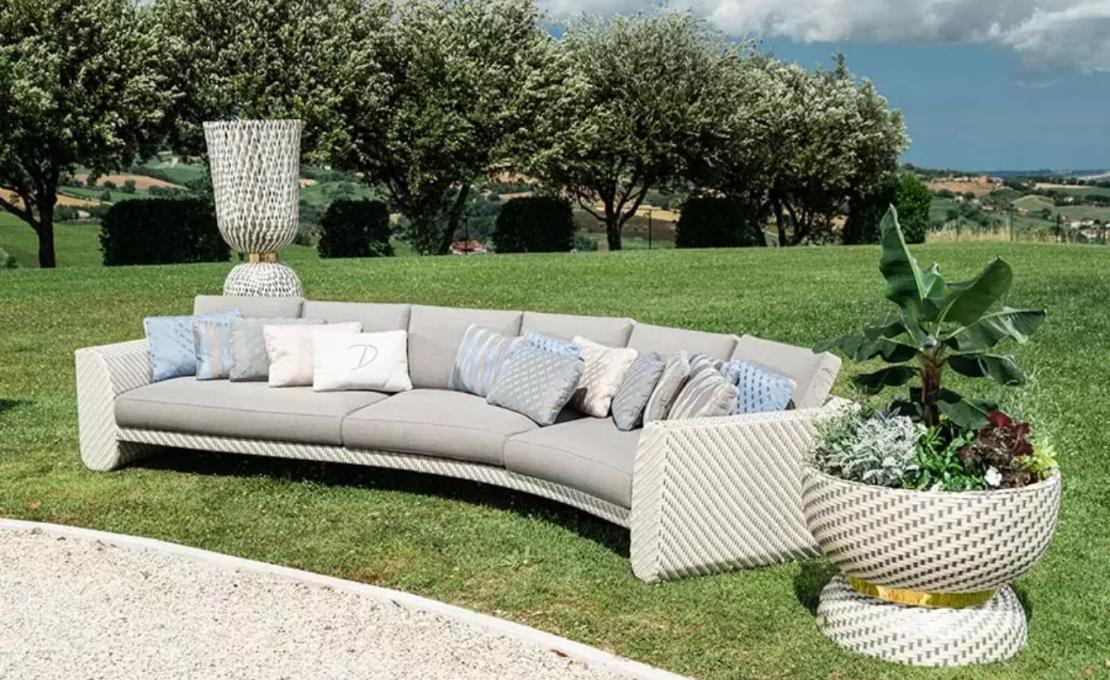 Уличный фонарь модель Aurora от фабрики Dolcefarniente