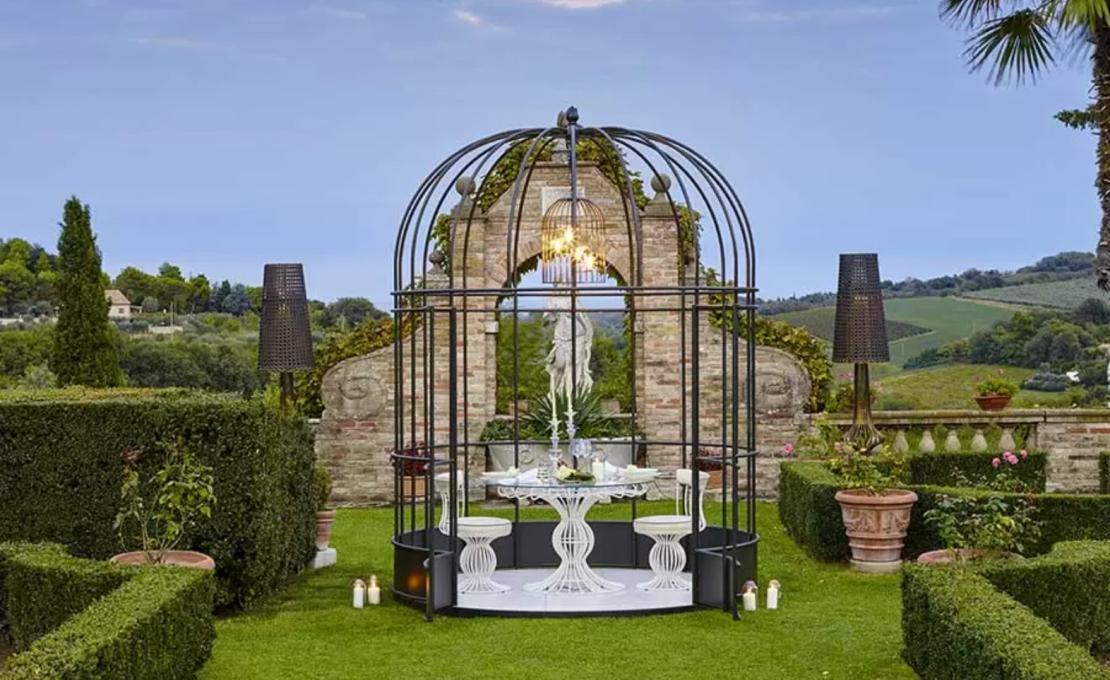 Коллекция мягкой мебели модель Aldebaran Resin от фабрики Dolcefarniente