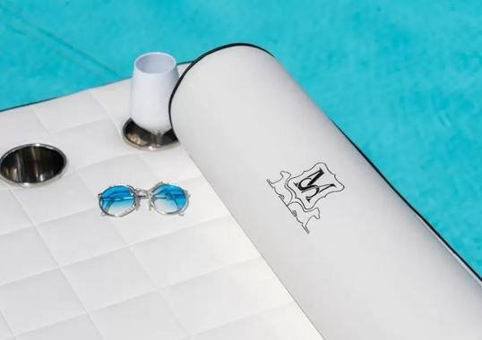 Коллекция уличной мебели модель Canopo Floating от фабрики Dolcefarniente