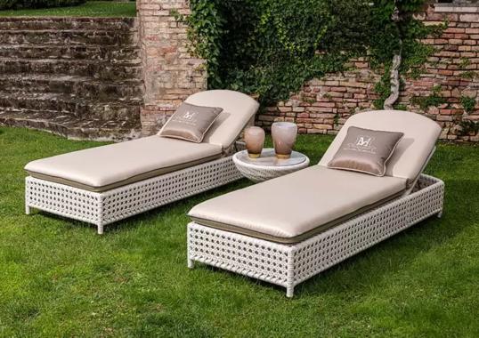 Коллекция уличной мебели модель Wezen от фабрики Dolcefarniente