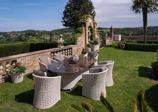 Коллекция уличной мебели модель Wezen от фабрики Dolcefarniente