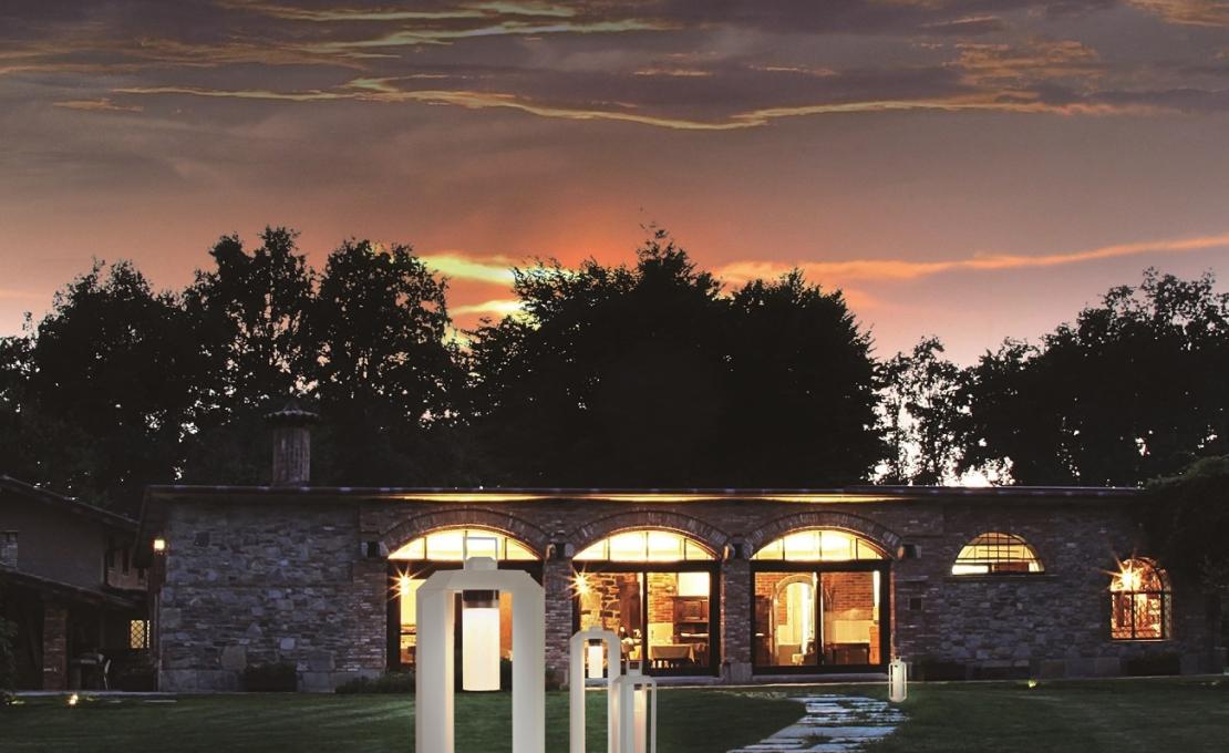 Для Улицы от фабрики Contardi модель Cube Battery Outdoor Lamp