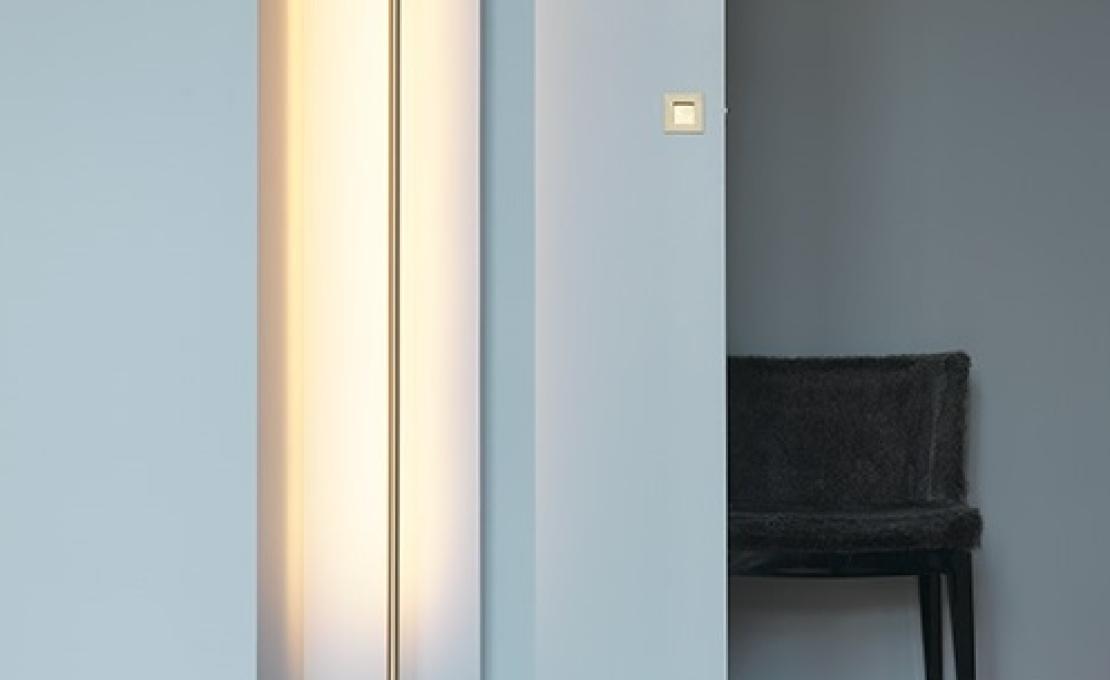 Торшер от фабрики CVL Luminaires модель Link Floor Lamp 