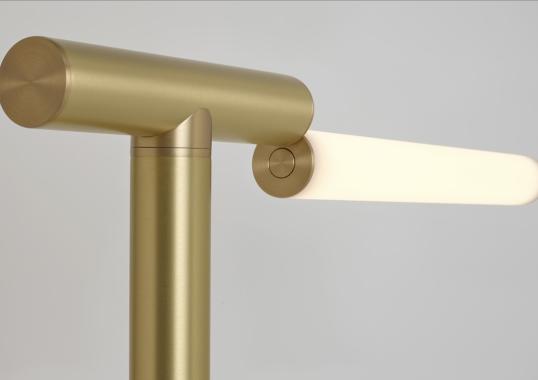 Торшер от фабрики CVL Luminaires модель Signal Floor Lamp 