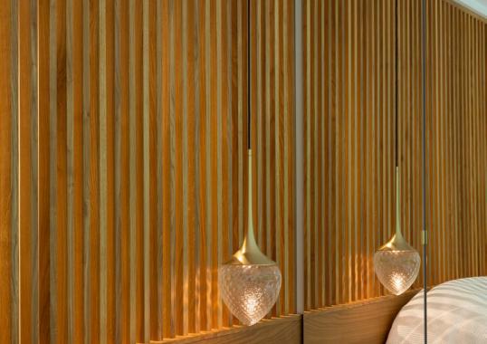 Подвесной светильник от фабрики CVL Luminaires модель Louis Suspension Lamp