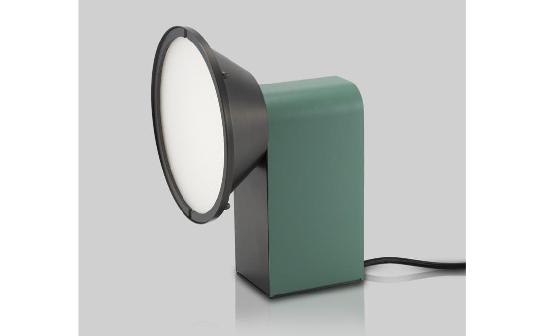 Настольная лампа от фабрики CVL Luminaires модель Wonder Table Lamp 