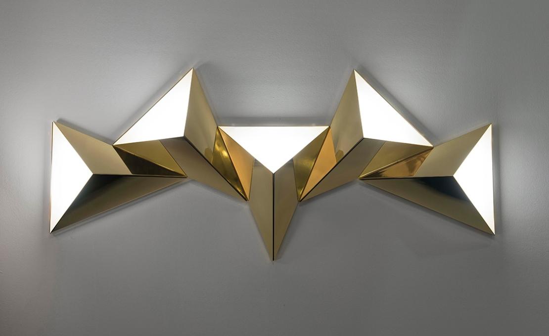 Настенный Светильник от фабрики CVL Luminaires модель Tetra Wall Lamp