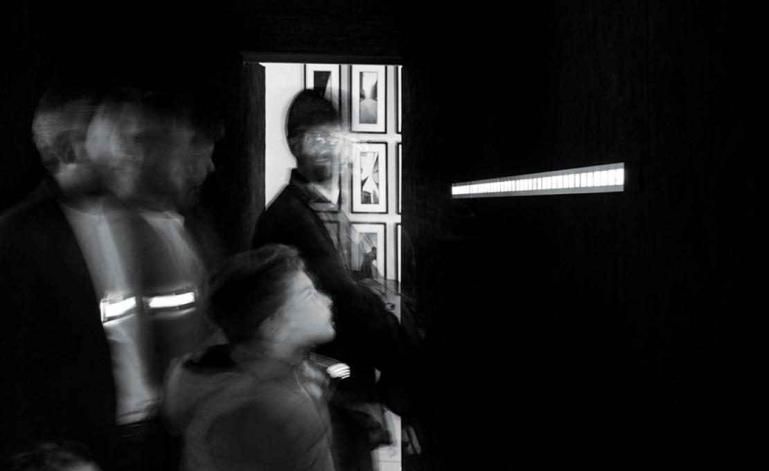 Настенный Светильник от фабрики Davide Groppi модель 1A3410000.00.00 + 1Z1470180