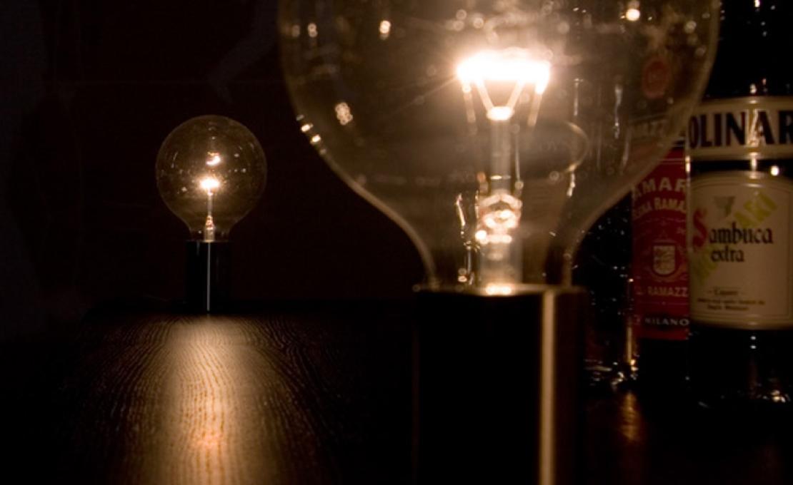 Настольная лампа от фабрики Davide Groppi модель 1A2670300.00.06