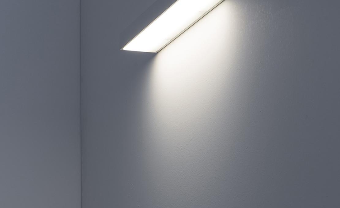 Настенный Светильник от фабрики Davide Groppi модель 1A3310300.