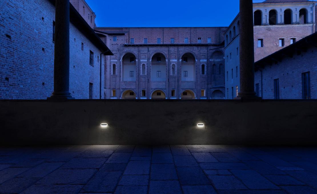 Для Улицы от фабрики Davide Groppi модель Nuit Wall Lamp