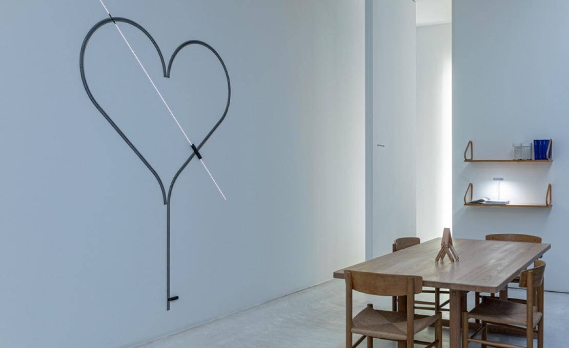 Настенный Светильник от фабрики Davide Groppi модель 1A3400000.30.06