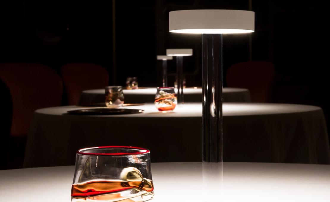 Настольная лампа от фабрики Davide Groppi модель 1A2360300.