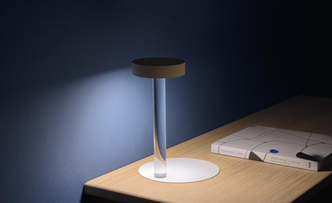 Настольная лампа от фабрики Davide Groppi модель 1A2360300.