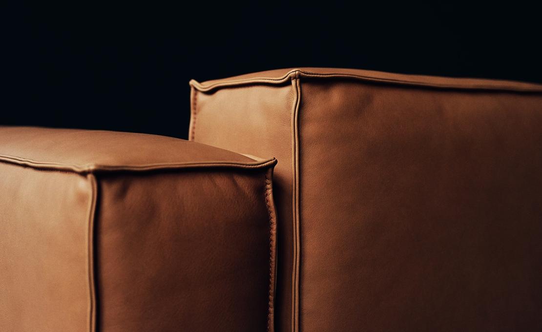 Диван от фабрики De Sede модель DS-21-SOFA