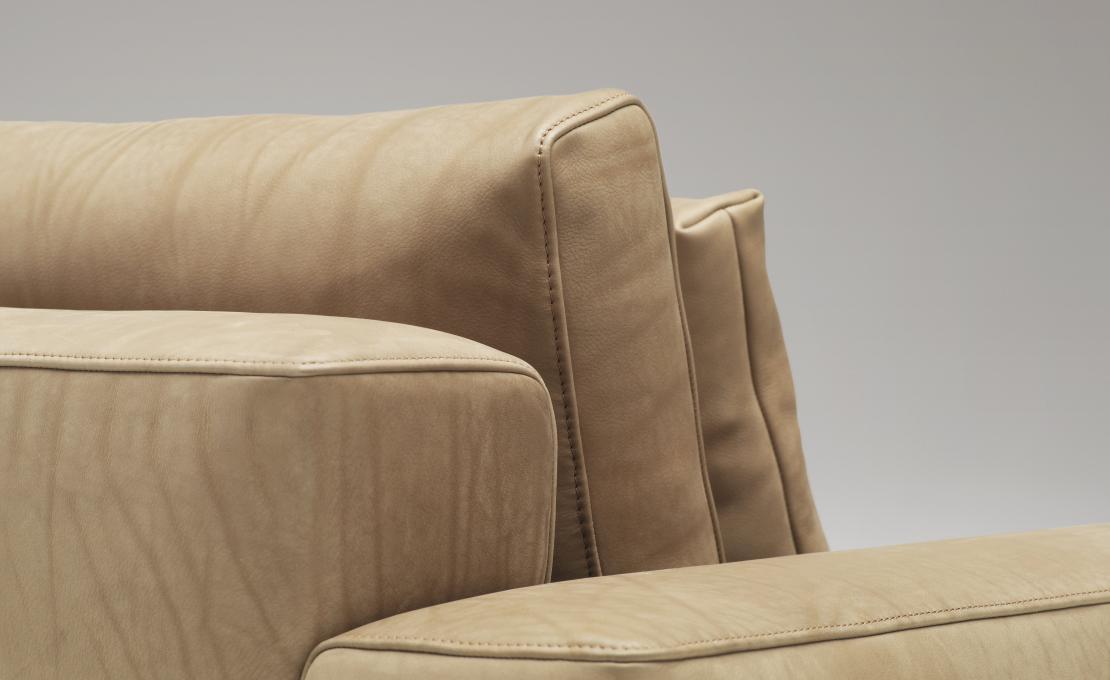 Диван от фабрики De Sede модель DS-247-SOFA