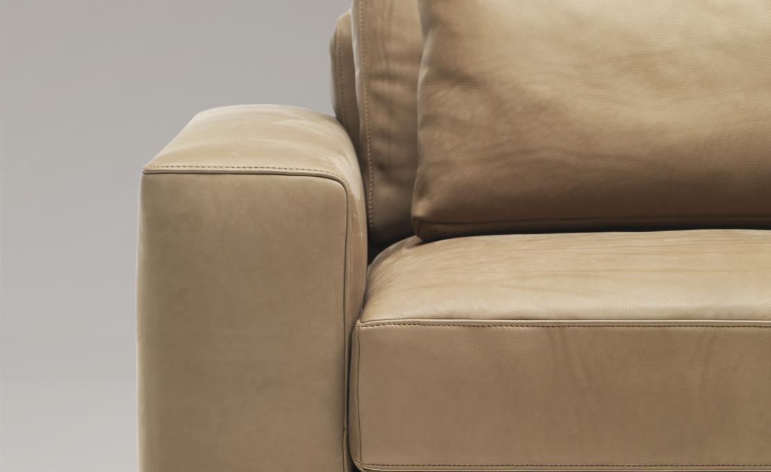 Диван от фабрики De Sede модель DS-247-SOFA