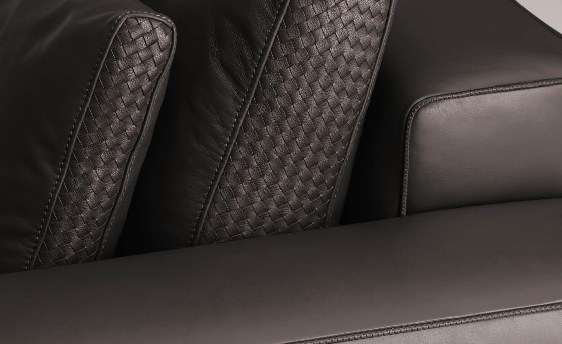 Диван от фабрики De Sede модель DS-247-SOFA