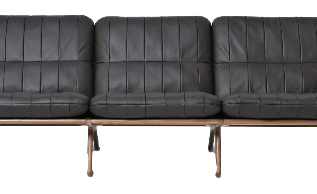 Диван от фабрики De Sede модель DS-531-SOFA