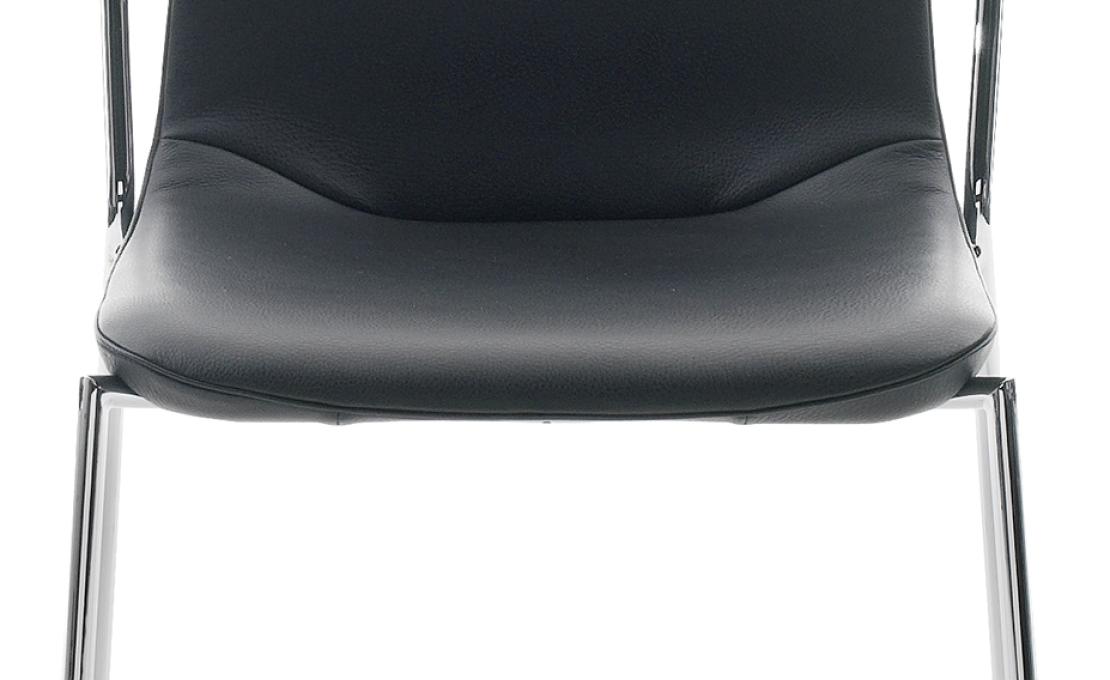 Стул от фабрики De Sede модель DS-717 