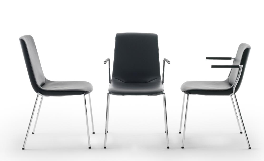 Стул от фабрики De Sede модель DS-717-  WITH ARMREST