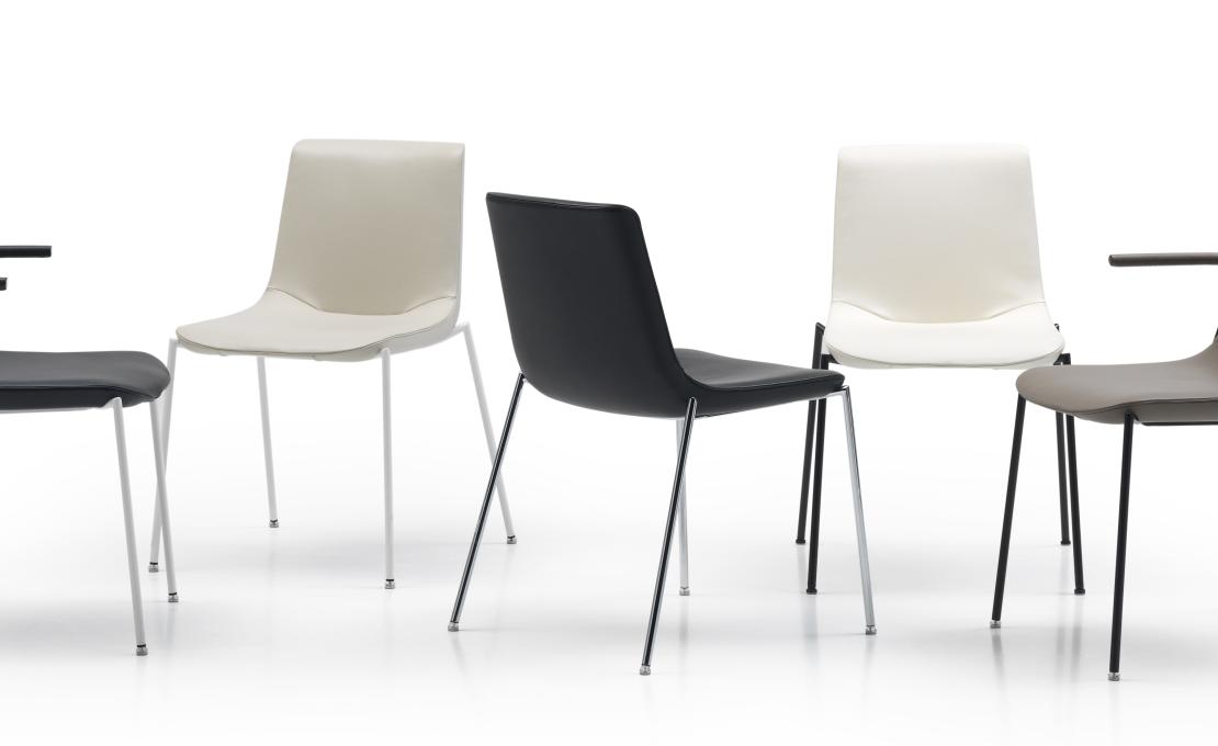 Стул от фабрики De Sede модель DS-717-  WITH ARMREST