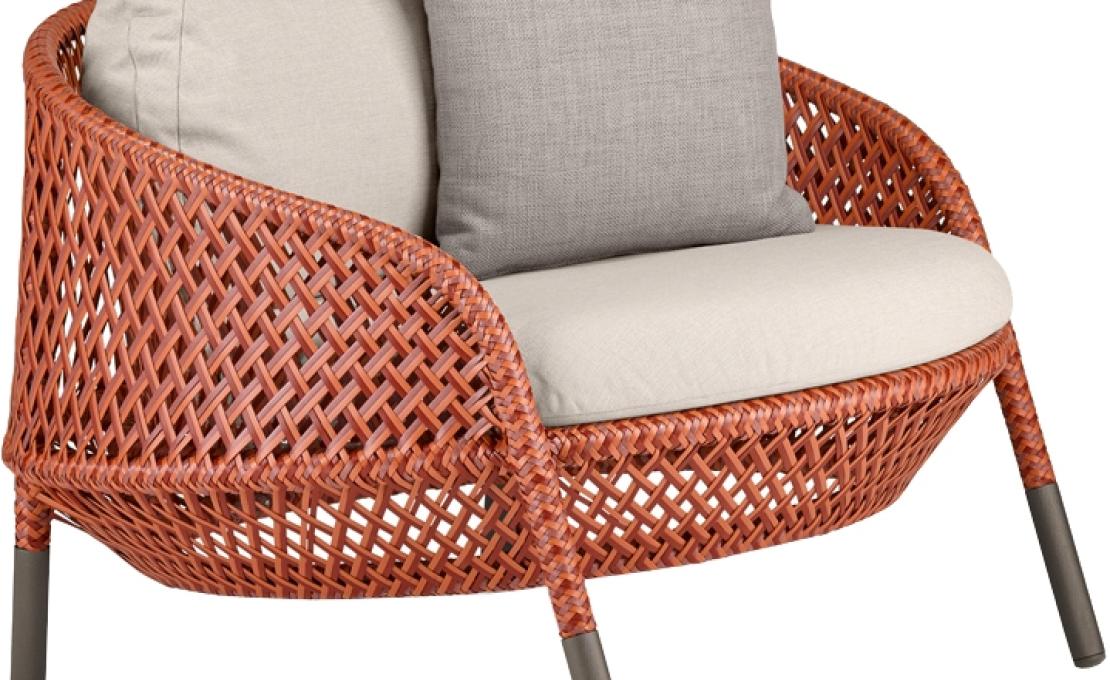 Уличное кресло от фабрики Dedon модель Ahnda Lounge 
