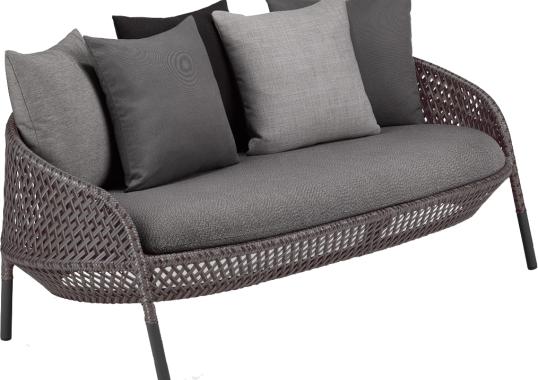 Уличный диван от фабрики Dedon модель Ahnda 2-Seater Sofa