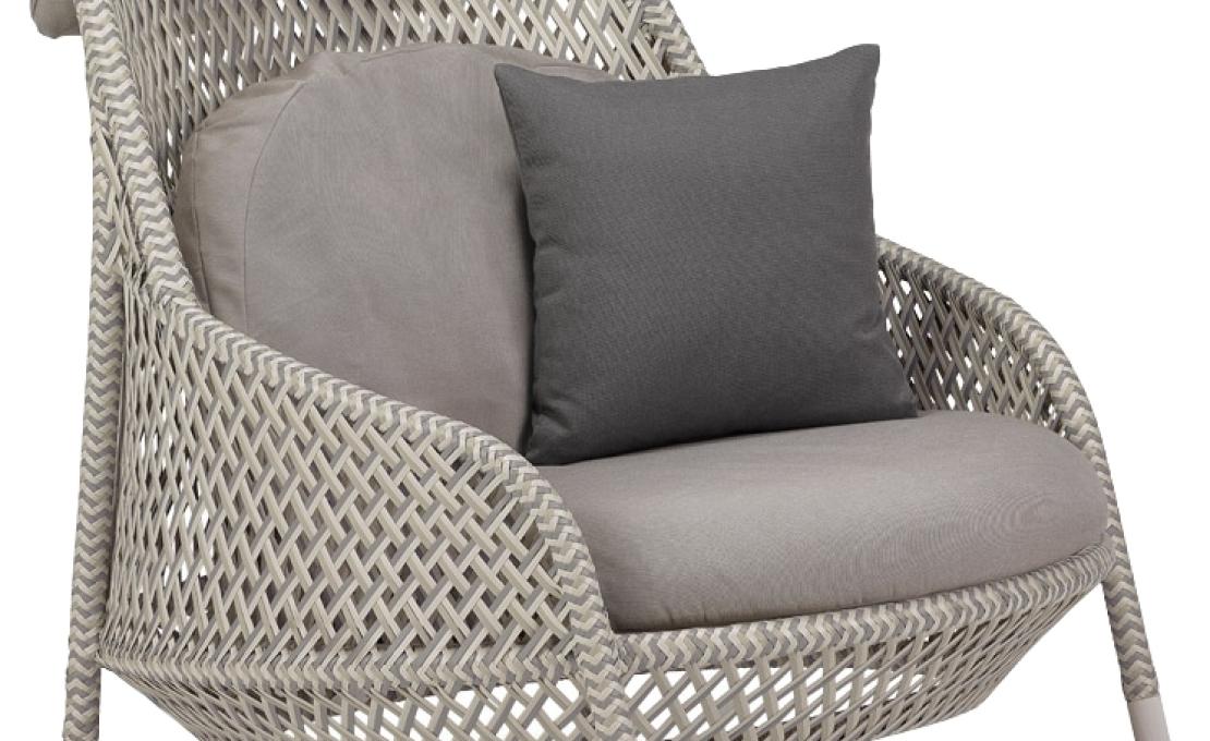 Уличное кресло от фабрики Dedon модель Ahnda Wing 