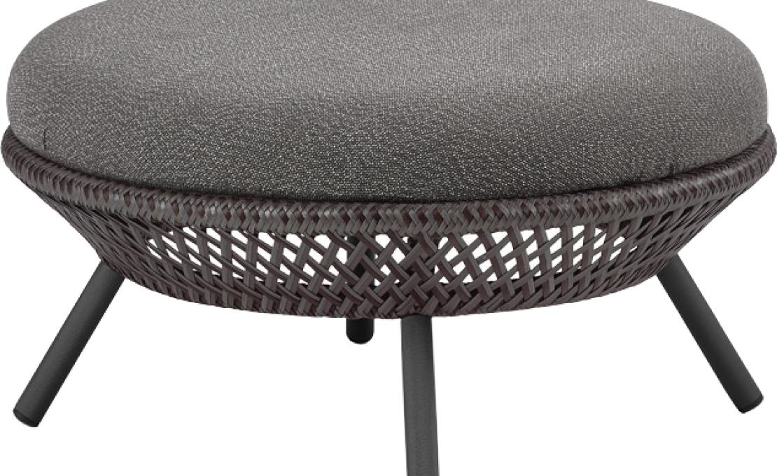 Уличный пуф от фабрики Dedon модель Ahnda Foot