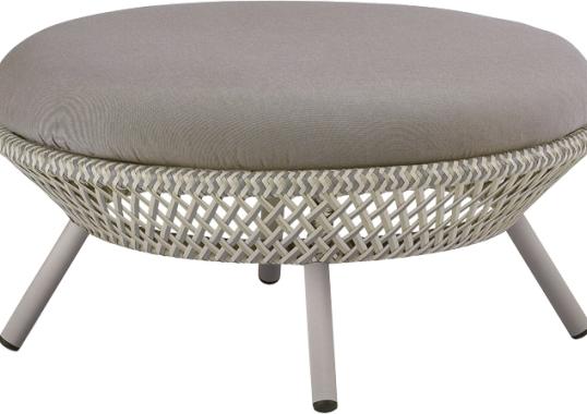 Уличный пуф от фабрики Dedon модель Ahnda Foot