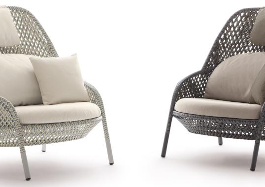 Уличное кресло от фабрики Dedon модель Ahnda Wing 